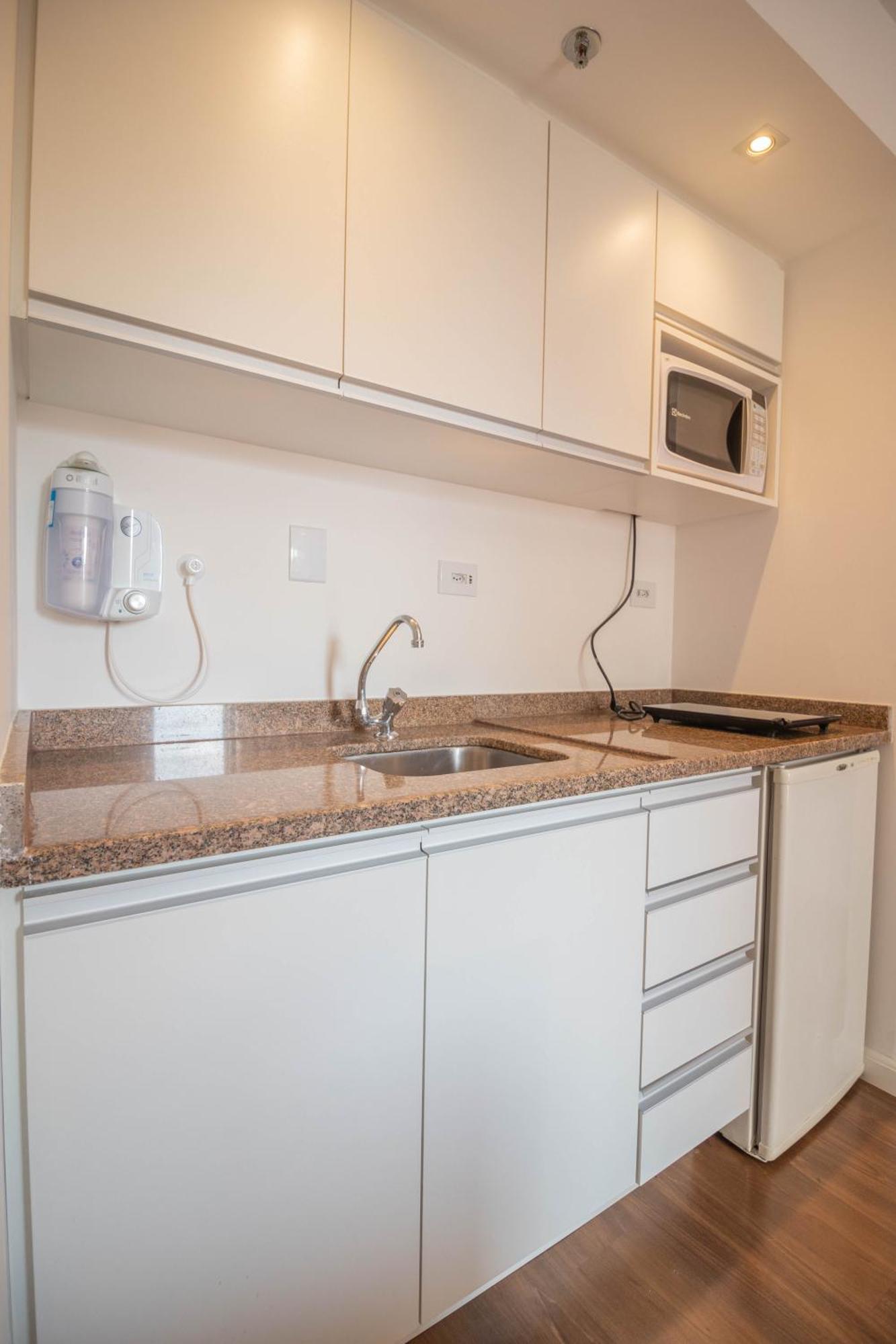 Aparthotel Saint Lawrence Paulista 6º Andar Luxo Internet 700 Mb Link Dedicado *